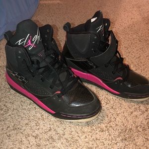 Youth Jordan Flights